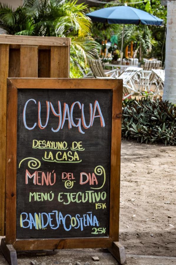 פאלומינו Hostal Cuyagua מראה חיצוני תמונה